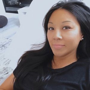 Meet your Posher, Becky